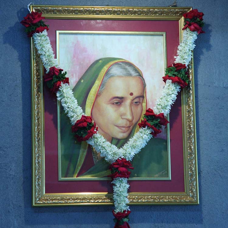 Smt Sushilabai Nanasaheb Deo
